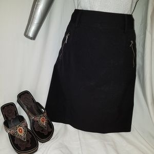Adrienne Vittadini black mini skirt